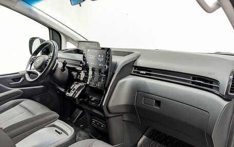 Hyundai Staria, 2021 год, 4 500 000 рублей, 11 фотография