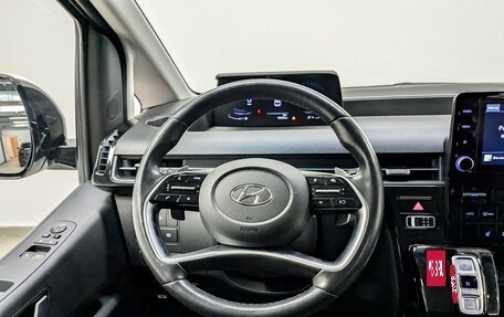 Hyundai Staria, 2021 год, 4 500 000 рублей, 22 фотография