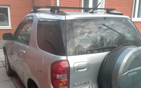 Toyota RAV4, 2004 год, 650 000 рублей, 3 фотография