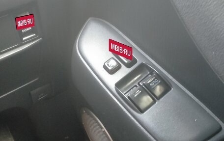 Toyota RAV4, 2004 год, 650 000 рублей, 8 фотография