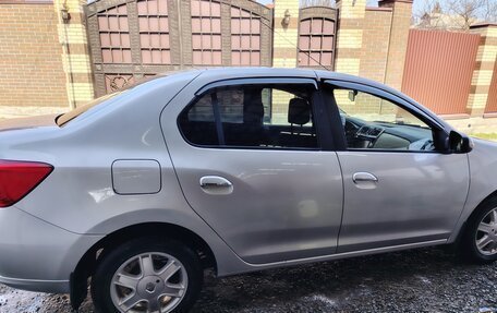 Renault Logan II, 2014 год, 720 000 рублей, 8 фотография