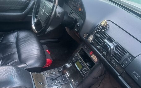 Mercedes-Benz S-Класс, 1998 год, 1 000 000 рублей, 10 фотография