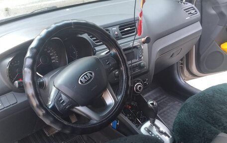 KIA Rio III рестайлинг, 2013 год, 1 000 000 рублей, 9 фотография