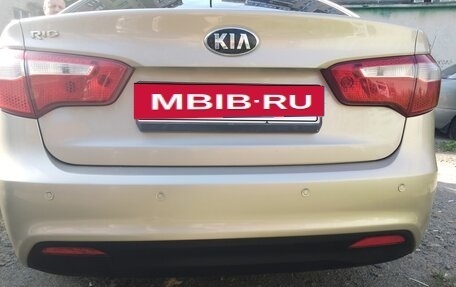 KIA Rio III рестайлинг, 2013 год, 1 000 000 рублей, 17 фотография
