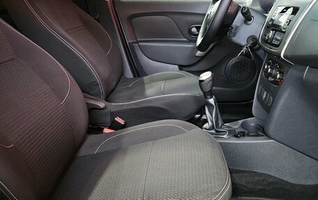 Renault Logan II, 2021 год, 820 000 рублей, 12 фотография