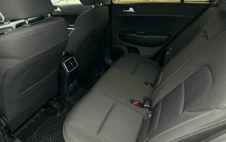 KIA Sportage IV рестайлинг, 2018 год, 2 330 000 рублей, 14 фотография