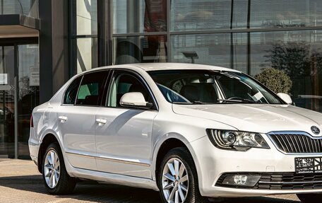 Skoda Superb III рестайлинг, 2014 год, 1 075 000 рублей, 7 фотография