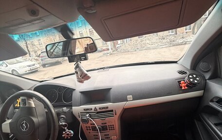 Opel Astra H, 2007 год, 420 000 рублей, 1 фотография