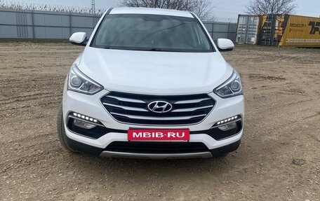 Hyundai Santa Fe III рестайлинг, 2017 год, 2 500 000 рублей, 1 фотография