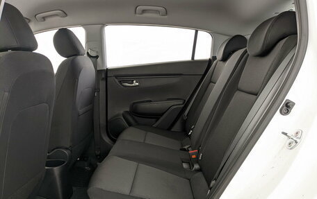 KIA Rio IV, 2021 год, 1 595 000 рублей, 12 фотография