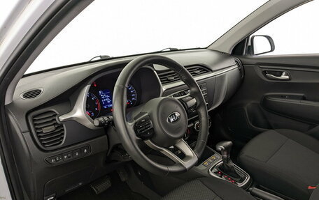 KIA Rio IV, 2021 год, 1 595 000 рублей, 16 фотография