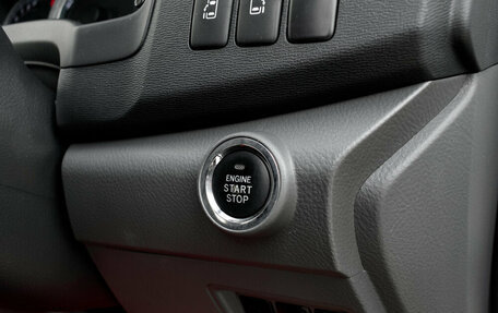 Toyota ISis I, 2010 год, 1 290 000 рублей, 23 фотография