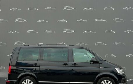 Volkswagen Multivan T6 рестайлинг, 2017 год, 3 698 800 рублей, 17 фотография