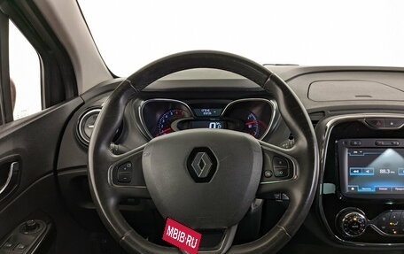 Renault Kaptur I рестайлинг, 2017 год, 1 390 000 рублей, 22 фотография