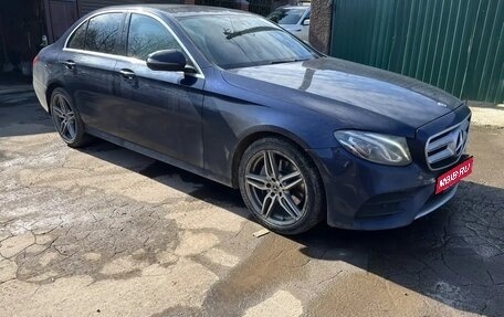 Mercedes-Benz E-Класс, 2020 год, 3 200 000 рублей, 2 фотография