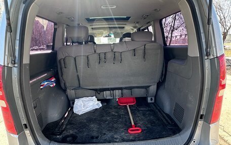 Hyundai Grand Starex Grand Starex I рестайлинг 2, 2012 год, 2 150 000 рублей, 18 фотография