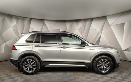 Volkswagen Tiguan II, 2019 год, 2 843 000 рублей, 6 фотография