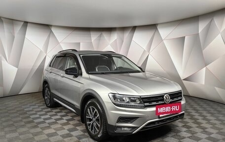 Volkswagen Tiguan II, 2019 год, 2 843 000 рублей, 3 фотография