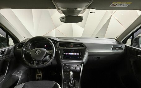 Volkswagen Tiguan II, 2019 год, 2 843 000 рублей, 14 фотография