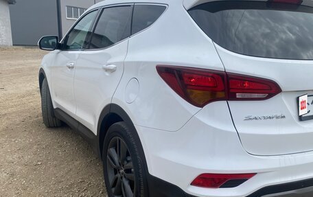 Hyundai Santa Fe III рестайлинг, 2017 год, 2 500 000 рублей, 4 фотография