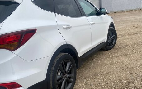 Hyundai Santa Fe III рестайлинг, 2017 год, 2 500 000 рублей, 7 фотография