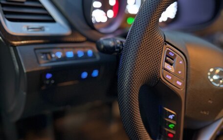 Hyundai Santa Fe III рестайлинг, 2017 год, 2 500 000 рублей, 21 фотография