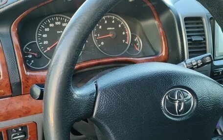 Toyota Land Cruiser Prado 120 рестайлинг, 2007 год, 1 830 000 рублей, 10 фотография