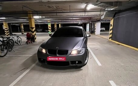 BMW 3 серия, 2006 год, 860 000 рублей, 3 фотография