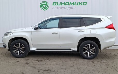 Mitsubishi Pajero Sport III рестайлинг, 2018 год, 2 550 000 рублей, 8 фотография