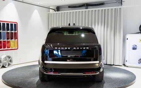 Land Rover Range Rover IV рестайлинг, 2024 год, 28 990 000 рублей, 3 фотография