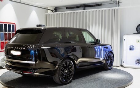 Land Rover Range Rover IV рестайлинг, 2024 год, 28 990 000 рублей, 4 фотография