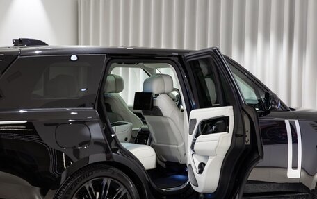 Land Rover Range Rover IV рестайлинг, 2024 год, 28 990 000 рублей, 13 фотография