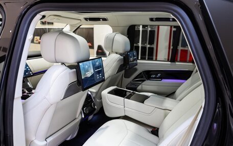 Land Rover Range Rover IV рестайлинг, 2024 год, 28 990 000 рублей, 14 фотография