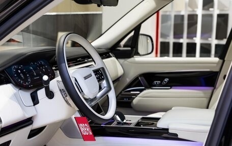 Land Rover Range Rover IV рестайлинг, 2024 год, 28 990 000 рублей, 11 фотография