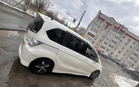 Honda Freed I, 2012 год, 1 180 000 рублей, 5 фотография