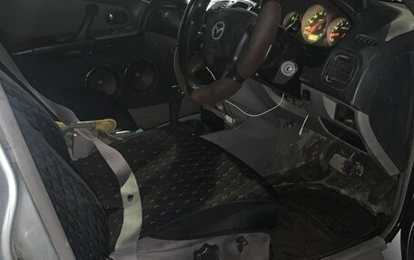 Mazda Familia Y11, 2000 год, 135 000 рублей, 5 фотография