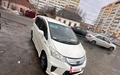 Honda Freed I, 2012 год, 1 180 000 рублей, 7 фотография
