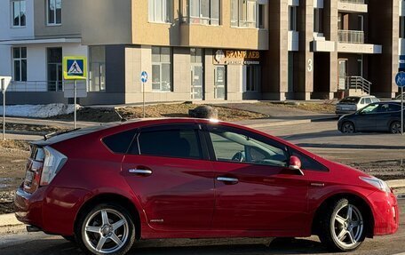 Toyota Prius, 2010 год, 1 000 000 рублей, 3 фотография