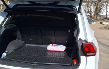 Volkswagen Tiguan II, 2020 год, 2 450 000 рублей, 8 фотография