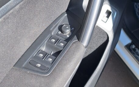 Volkswagen Tiguan II, 2020 год, 2 450 000 рублей, 14 фотография