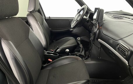 Chevrolet Niva I рестайлинг, 2015 год, 750 000 рублей, 13 фотография