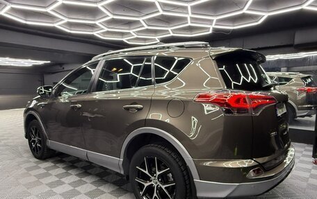 Toyota RAV4, 2016 год, 2 520 000 рублей, 10 фотография