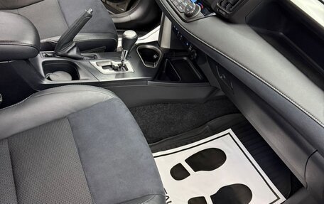 Toyota RAV4, 2016 год, 2 520 000 рублей, 18 фотография