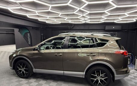 Toyota RAV4, 2016 год, 2 520 000 рублей, 23 фотография