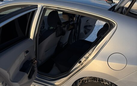 Honda Insight II рестайлинг, 2009 год, 940 000 рублей, 7 фотография