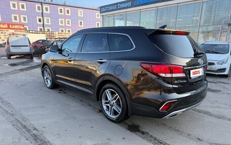 Hyundai Santa Fe III рестайлинг, 2016 год, 2 350 000 рублей, 4 фотография