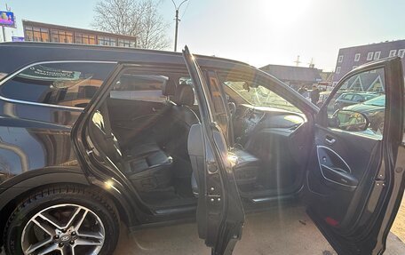 Hyundai Santa Fe III рестайлинг, 2016 год, 2 350 000 рублей, 14 фотография