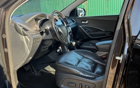 Hyundai Santa Fe III рестайлинг, 2016 год, 2 350 000 рублей, 18 фотография