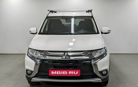 Mitsubishi Outlander III рестайлинг 3, 2018 год, 1 790 000 рублей, 2 фотография