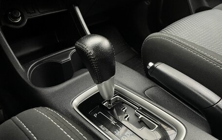 Mitsubishi Outlander III рестайлинг 3, 2016 год, 1 860 000 рублей, 16 фотография